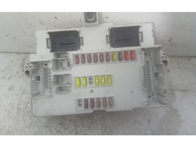 Zpětné zrcátko Alfa Romeo Giulietta 2013 940A3000