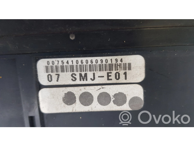 Pojistková skříňka 07SMJE01, SMJE01 Honda Civic 2006