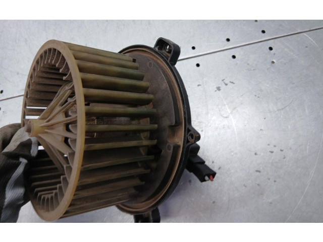 Вентилятор печки       Fiat Punto (176)