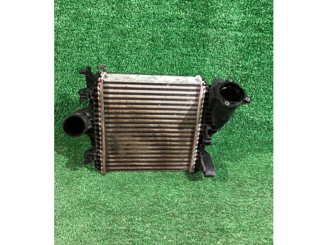 Интеркулер  4m0145804bm   Audi Q8 