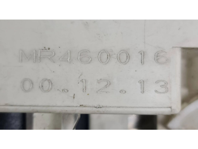 Блок управления климат-контролем MR460016, 001213 Mitsubishi Pajero