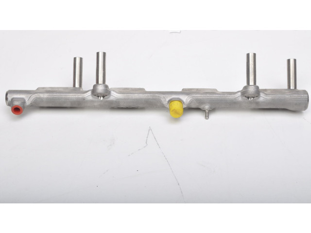 Магистральная трубка топлива