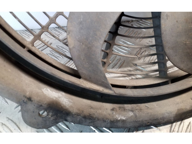 Вентилятор радиатора     52404763, 3E010768D    Jeep Cherokee III KJ 