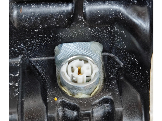 Подушка безопасности пассажира 4KE880204D Audi e-tron