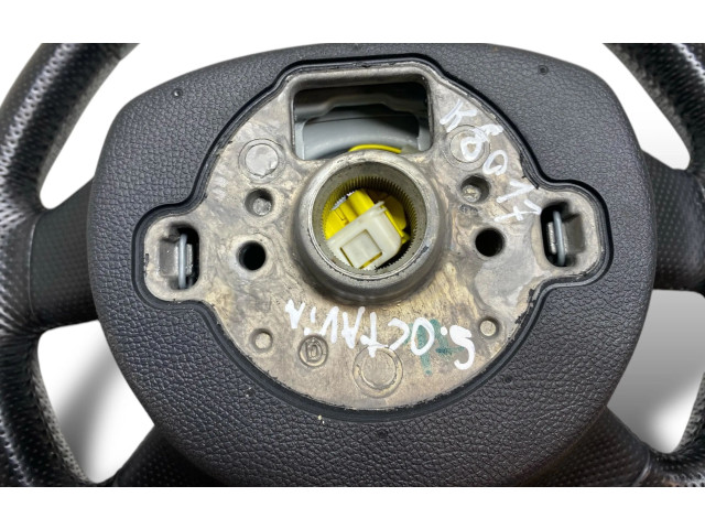 Руль Skoda Octavia Mk2 (1Z) 2004 - 2013 года