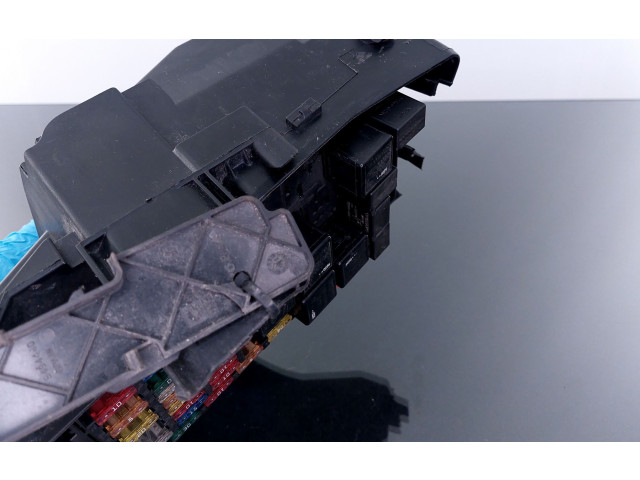 Блок предохранителей 518787205, 9494210 Volvo S60