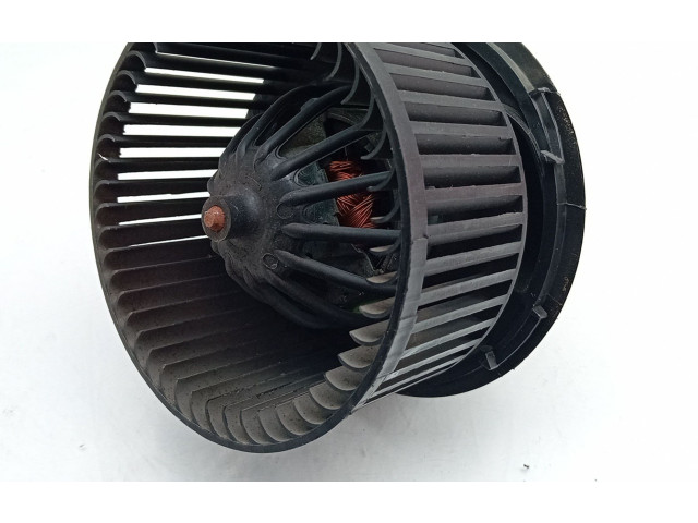 Вентилятор печки    N106415P   Dacia Duster