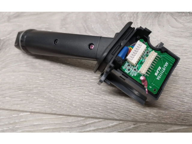 Ручка стеклоочистителей 30739218, 06W15D Volvo XC90