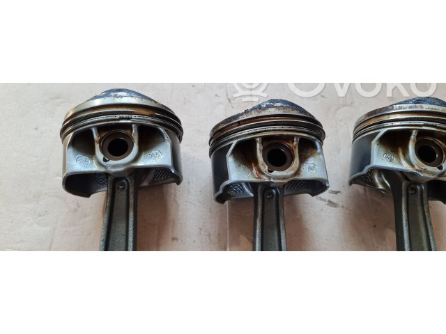  Поршень с шатуном CRE CREC 06EDC, 06E107065EE  Audi A6 C7  