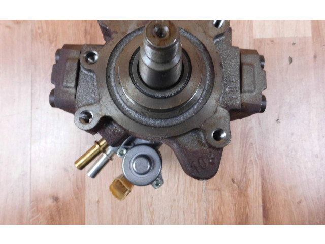 Топливный насос