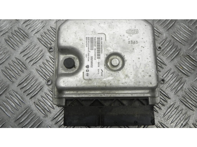 Блок управления двигателя 55258952 Fiat 500L