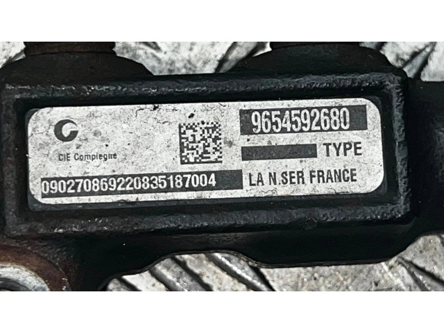 Vstřikovací lišta 9654592680 Volvo C30 pro naftový motor 1.6