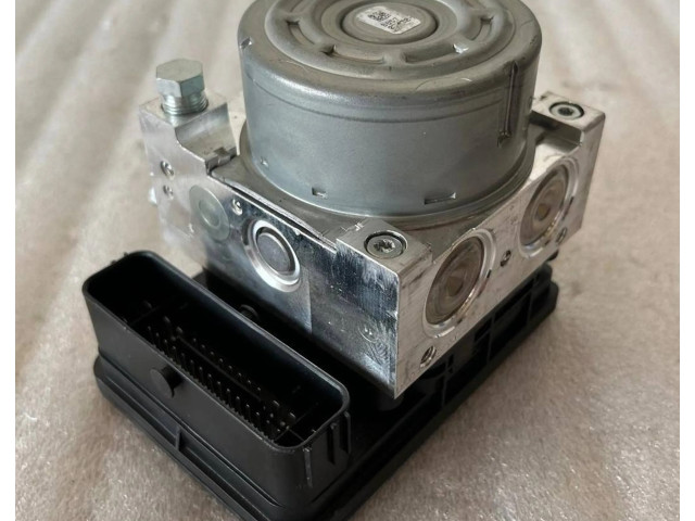 Блок АБС 8S0614517L   Audi  TT TTS RS Mk3 8S  2014- года