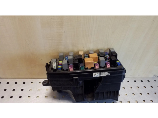 Блок предохранителей    Chevrolet Captiva    