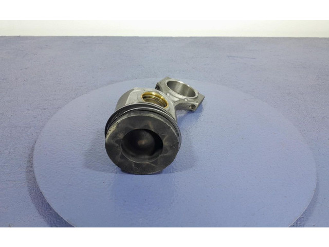 Поршень Alpine B3 B4 B5 B6 E90 E91 E92 E93