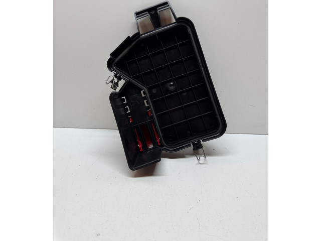 Pojistková skříňka A4475400082, A4475450069 Mercedes-Benz Metris W447 2021