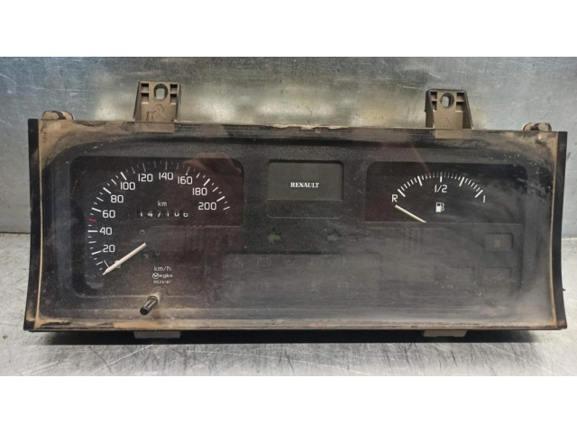 Панель приборов 7700423045, 09045579902 Renault Clio I