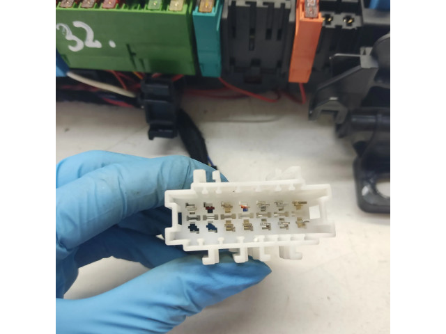 Pojistková skříňka 2465400340, 55253023 Mercedes-Benz A W176 2017