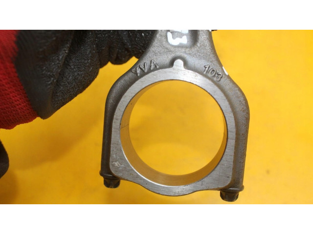 Поршень с шатуном 074132 Citroen C3