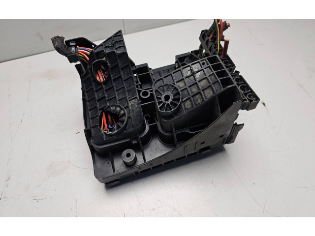 Pojistková skříňka 01718130, 8K170411510 Volkswagen Caddy 2012