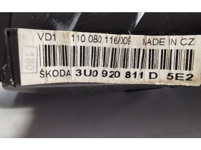 Панель приборов 3U0920811D Skoda Superb B5 (3U)