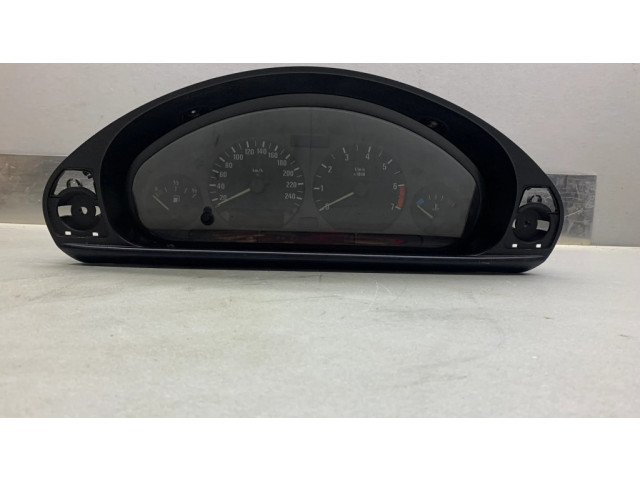 Přístrojová deska BMW 3 E36 1995 88311220, 993558221