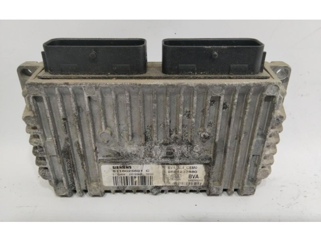 Блок управления двигателем Блок управления 9654232880   Peugeot 307 CC