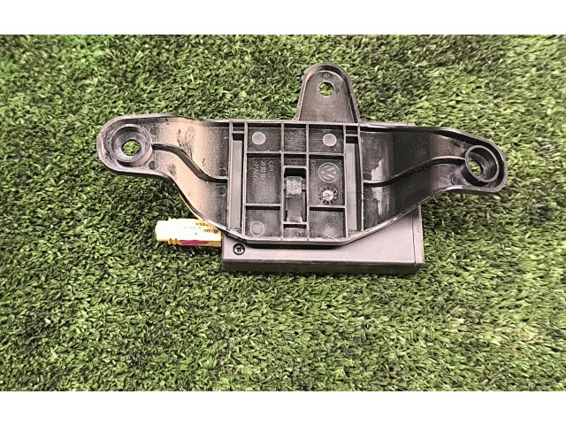 Панель приборов 7N0963513B, 2H0971280   Volkswagen Caddy       