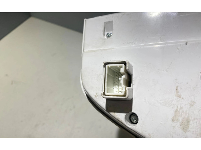 Панель приборов 31343330AA, 36001841   Volvo V70       