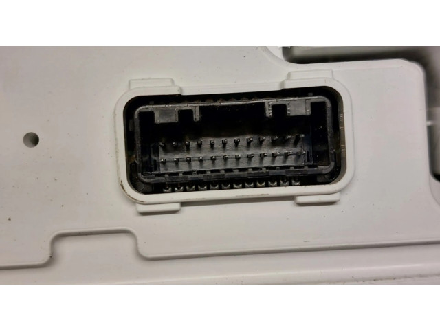 Přístrojová deska Toyota iQ 2010 769166-590, 769166590