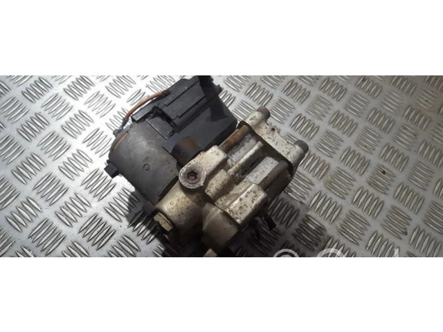 Блок АБС 0265201035, 4760070j00 Nissan Primera 1991-1996 года