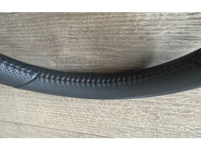 Volant Nissan Ariya 2024 DVD