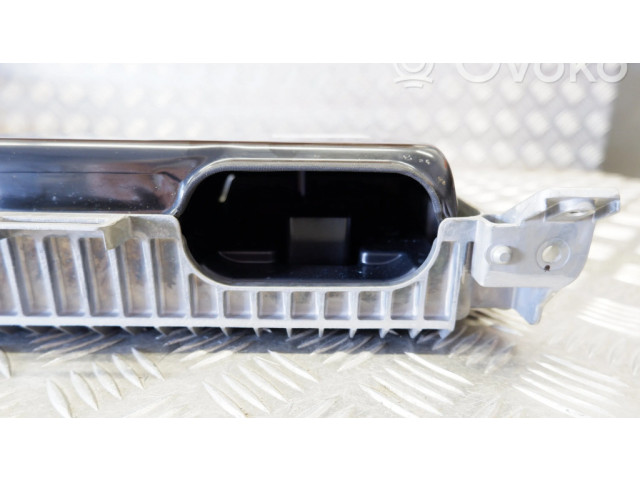 Блок комфорта 149731900E, 149732700B Tesla Model Y