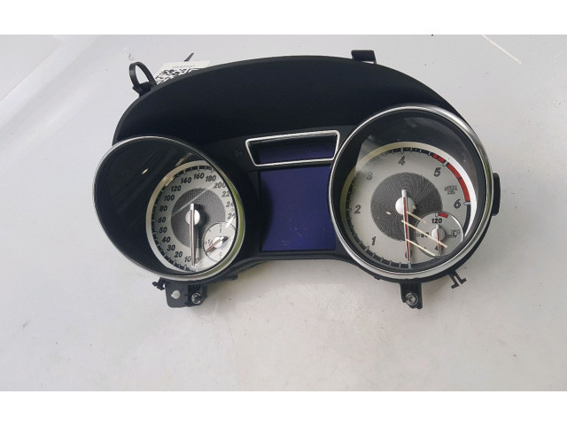 Přístrojová deska Mercedes-Benz GLA W156 2016 A1569009802