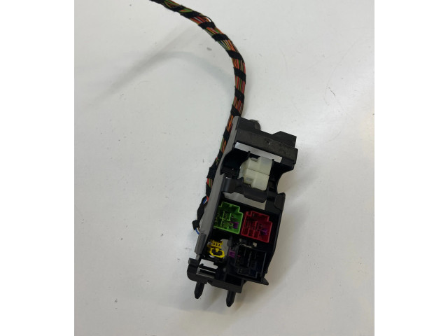 Блок предохранителей  8K0937545F   Audi A5 8T 8F    