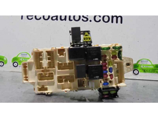 Блок предохранителей 3C030085   Mitsubishi Montero    