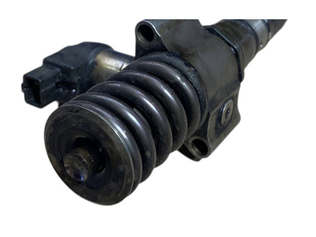 Форсунка 03G130073T, 03G130073M Audi A3 S3 8P BMN