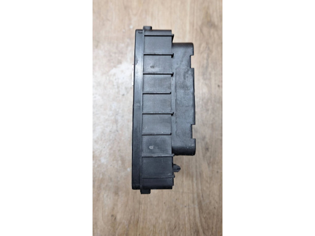 Блок предохранителей 1K0937125A, 017183071 Volkswagen Golf Plus