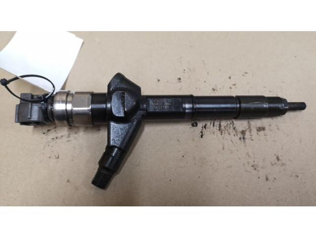 Vstřikovač AW400AW4 Nissan Primera pro naftový motor 2.2