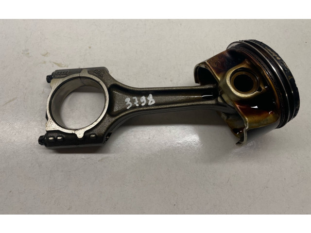 Píst 06H198401D, 06H107065DM   Audi Q5 SQ5  pro benzínový motor 2.0 CPM CPMA