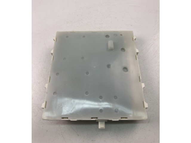 Блок предохранителей 32320214AA, UK911 Volvo XC40