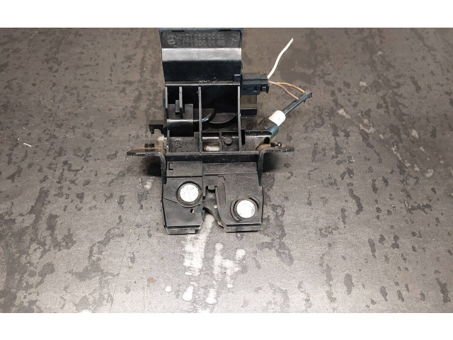 Zámek zadních dveří A1717500085, A1717500185 Mercedes-Benz C W203 2004
