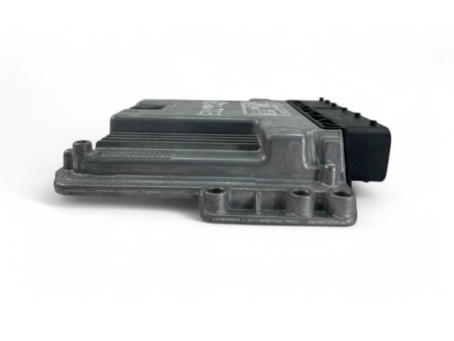 Řídící jednotka 32349194, 0261S104EV   Polestar 2 2022