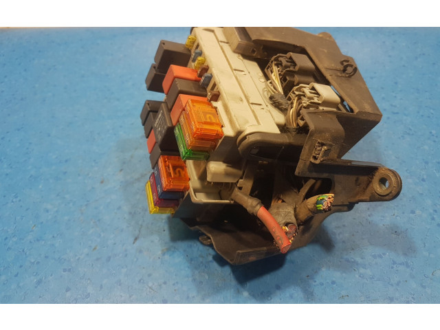   Pojistková skříňka 46760257, 46760257   Fiat Punto (188) 2001