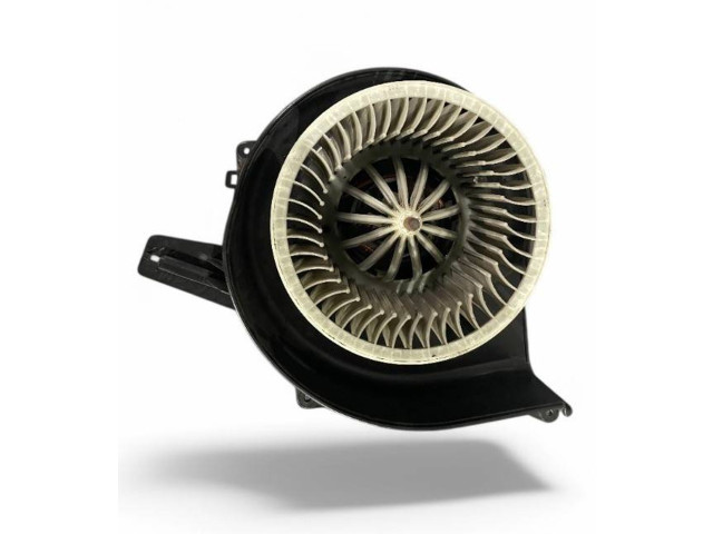 Вентилятор печки    6q1819015g   Skoda Fabia Mk2 (5J)