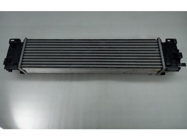 Интеркулер P31686408, T429608 Volvo XC40