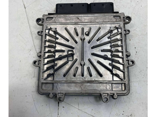 Блок управления двигателя 30729826, 1039S10667 Volvo S60