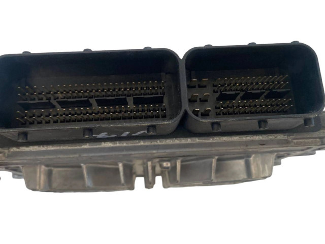 Блок управления двигателя 30729826A, 0281012103   Volvo XC90