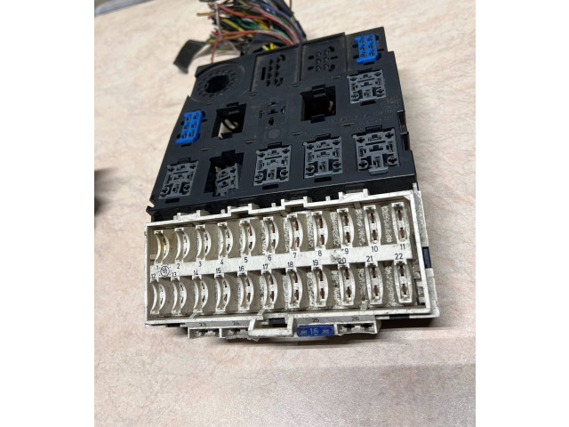   Pojistková skříňka 12585996   Volvo 740 1987