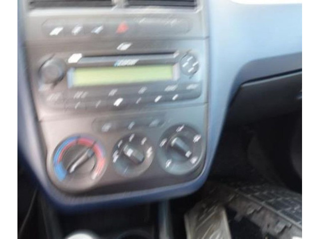 Блок АБС 71748625   Fiat  Grande Punto   -  года